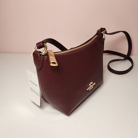 NWT Coach CW336 Zip Top Shoulder Bag In Crossgrain Leather Merlot - Picture 4 of 8